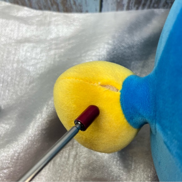 Happy World Scoops Friends With You 2021 Plush Hug Bug 14" - Picture 7 of 7